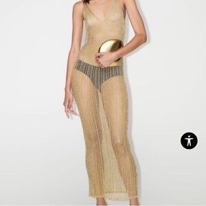 Elegant Gold Sleeveless Dress